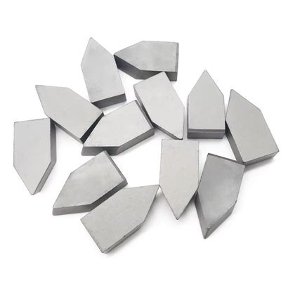 Las puntas soldadas de carburo de tungsteno con aleación YG6 YG6X YG8 para la fabricación de herramientas